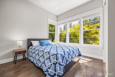 21888 SE 5th Place Sammamish WA 98074