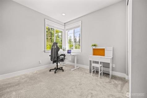 21888 SE 5th Place Sammamish WA 98074