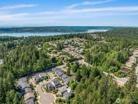 21888 SE 5th Place Sammamish WA 98074