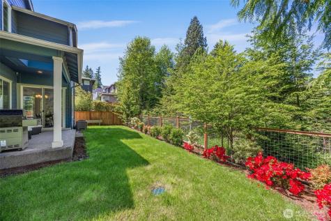 21888 SE 5th Place Sammamish WA 98074