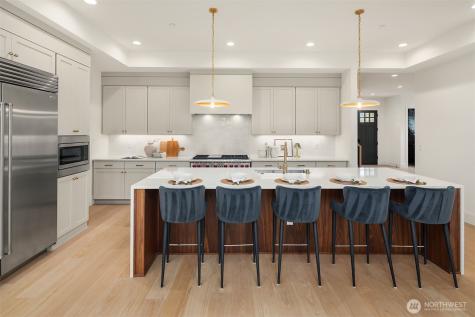 138 159th Place SE Bellevue WA 98008