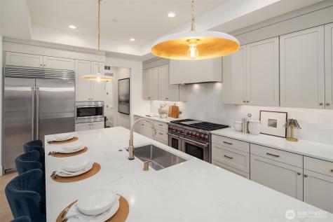 138 159th Place SE Bellevue WA 98008