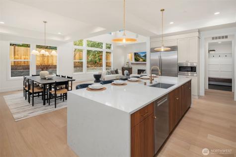 138 159th Place SE Bellevue WA 98008