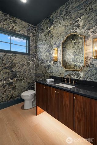 138 159th Place SE Bellevue WA 98008