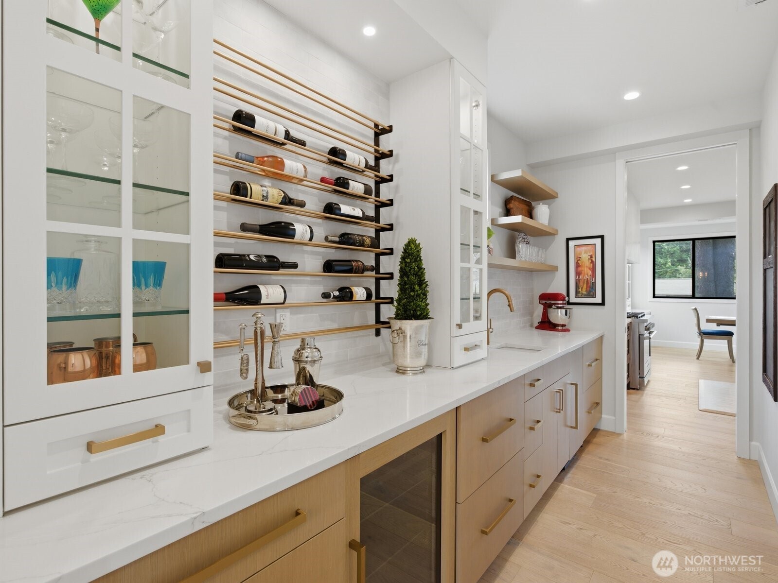 8216 23rd Avenue NE Seattle WA 98115