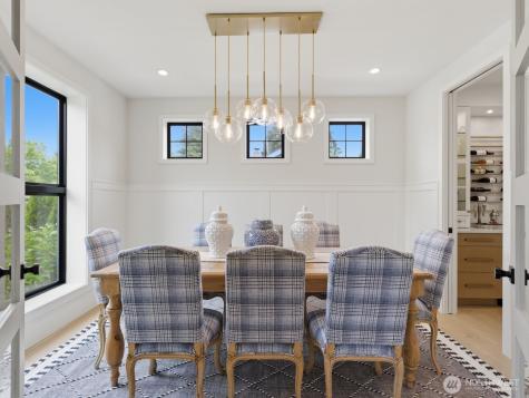 8216 23rd Avenue NE Seattle WA 98115