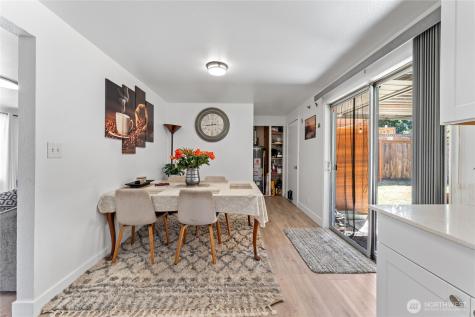 9414 Sharon Drive Everett WA 98204