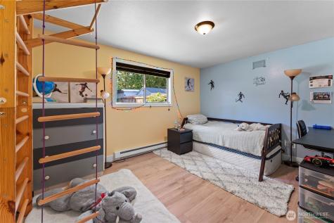 9414 Sharon Drive Everett WA 98204