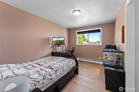 9414 Sharon Drive Everett WA 98204