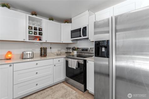 9414 Sharon Drive Everett WA 98204