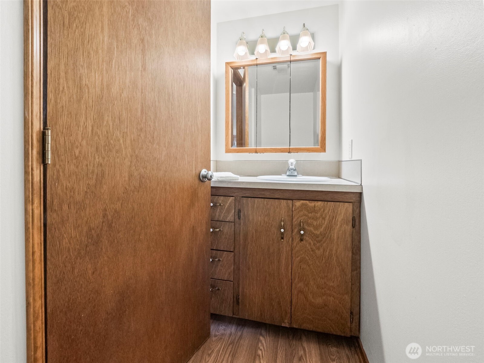 913 E Herron Boulevard Lakebay WA 98349