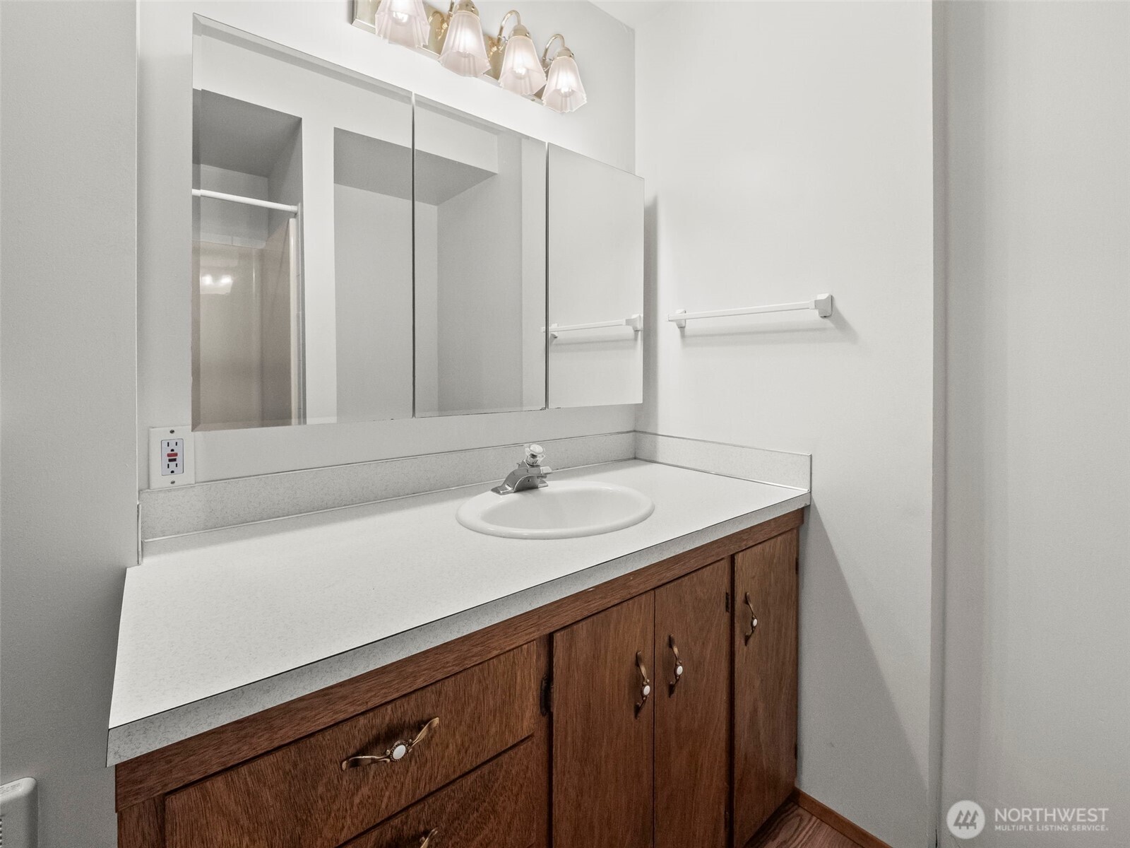 913 E Herron Boulevard Lakebay WA 98349