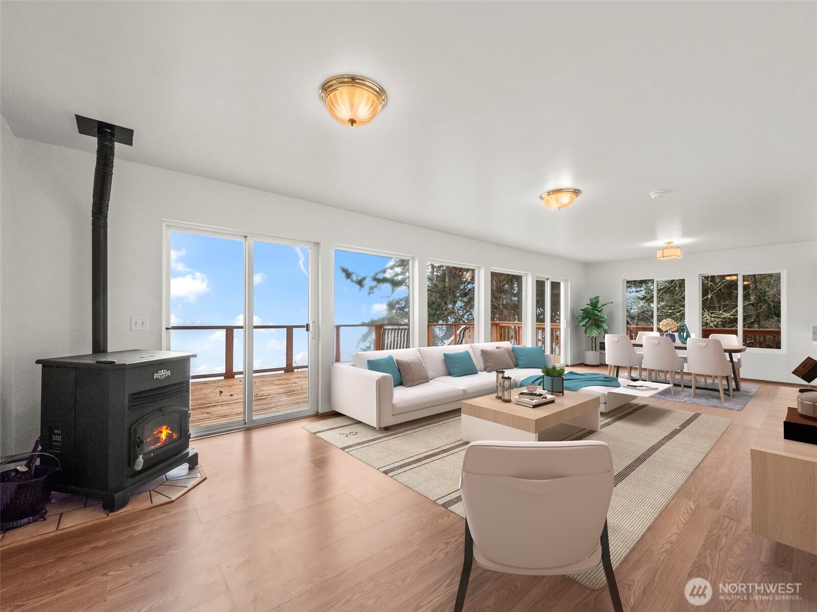 913 E Herron Boulevard Lakebay WA 98349