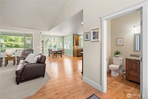 1972 Legacy Place SE East Wenatchee WA 98802