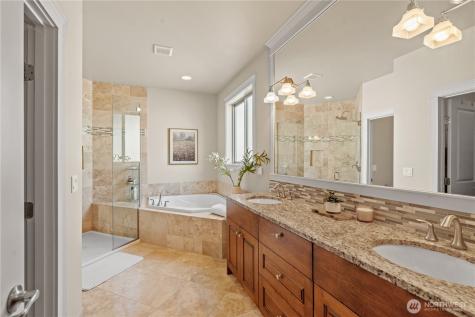 1972 Legacy Place SE East Wenatchee WA 98802