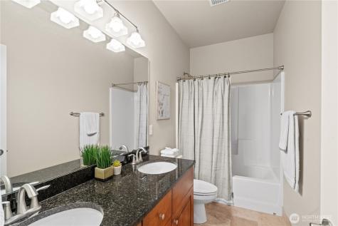 1972 Legacy Place SE East Wenatchee WA 98802
