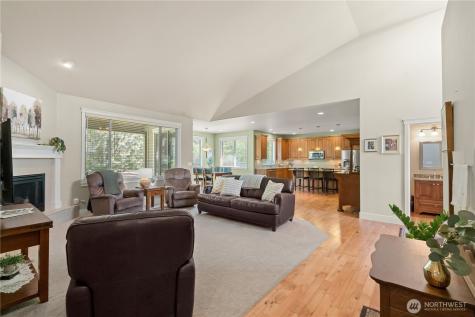 1972 Legacy Place SE East Wenatchee WA 98802