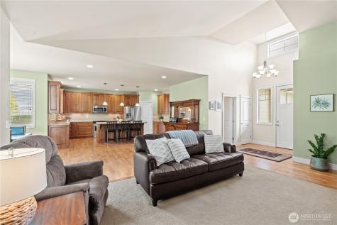 1972 Legacy Place SE East Wenatchee WA 98802