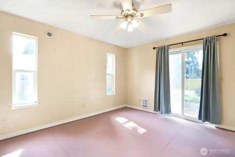 19612 24th Street SW Lakebay WA 98349