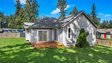 19612 24th Street SW Lakebay WA 98349