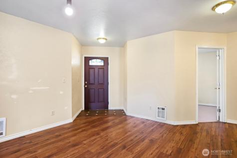 19612 24th Street SW Lakebay WA 98349