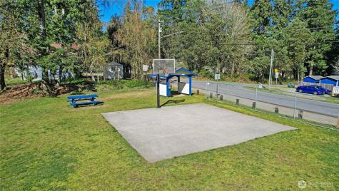 19612 24th Street SW Lakebay WA 98349