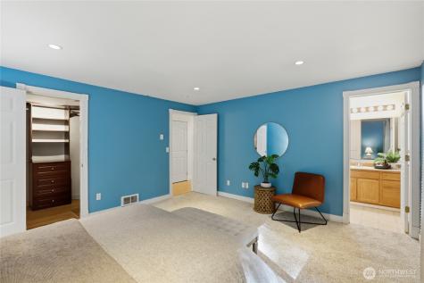 24382 Catamount Lane NW Poulsbo WA 98370