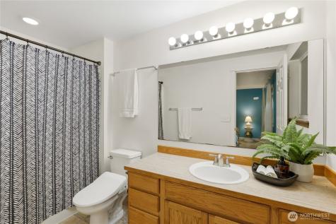 24382 Catamount Lane NW Poulsbo WA 98370