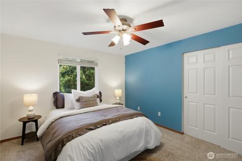 24382 Catamount Lane NW Poulsbo WA 98370