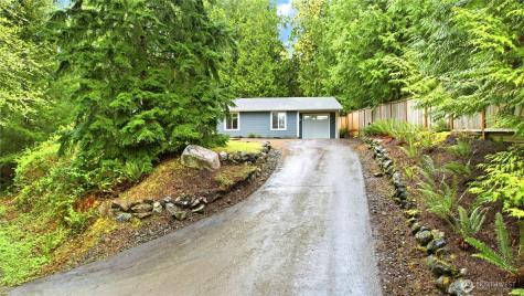 24382 Catamount Lane NW Poulsbo WA 98370