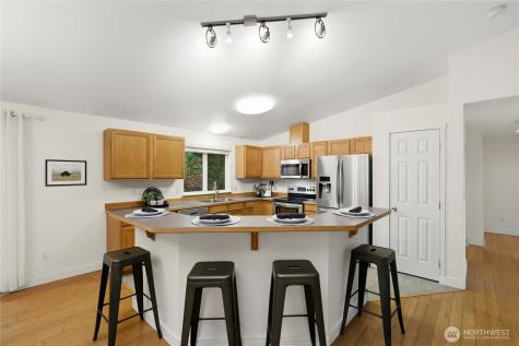 24382 Catamount Lane NW Poulsbo WA 98370