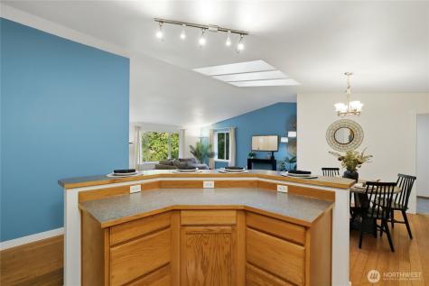 24382 Catamount Lane NW Poulsbo WA 98370