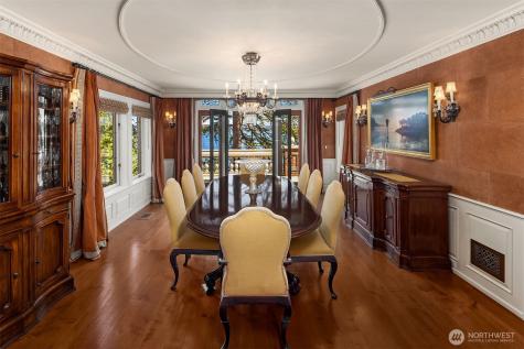 3038 E Laurelhurst Drive NE Seattle WA 98105