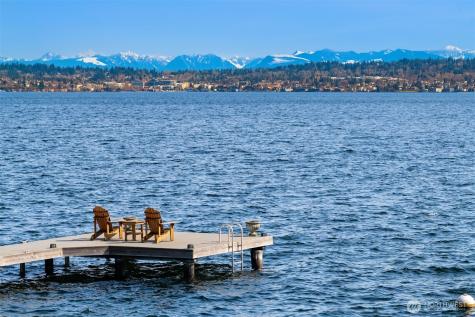 3038 E Laurelhurst Drive NE Seattle WA 98105