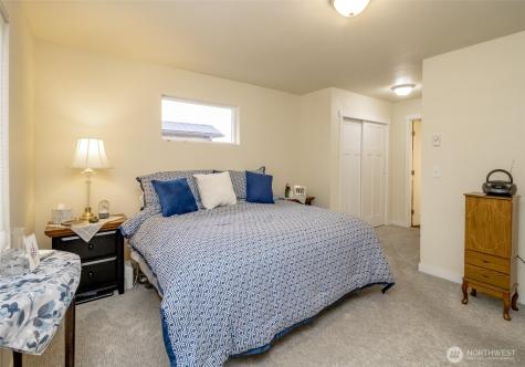 361 10th Avenue N Algona WA 98001
