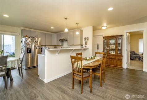 361 10th Avenue N Algona WA 98001