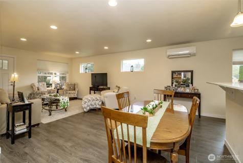 361 10th Avenue N Algona WA 98001