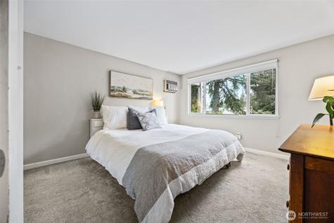 5015 123rd Avenue SE Bellevue WA 98006