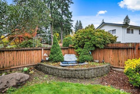 5015 123rd Avenue SE Bellevue WA 98006