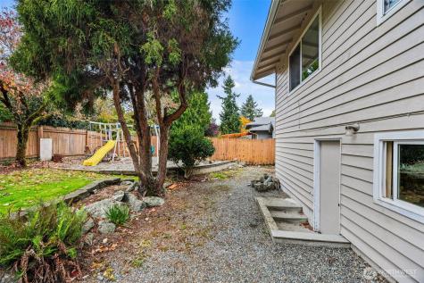 5015 123rd Avenue SE Bellevue WA 98006