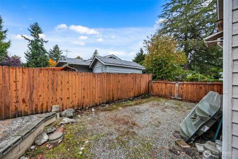 5015 123rd Avenue SE Bellevue WA 98006