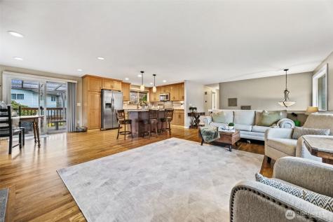 5015 123rd Avenue SE Bellevue WA 98006