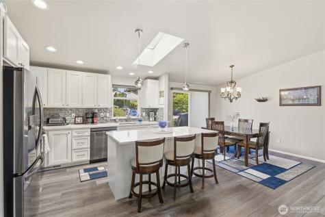 8925 19th Place SE Lake Stevens WA 98258
