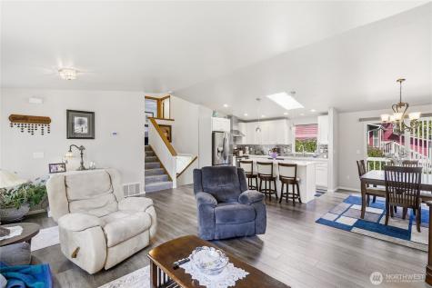 8925 19th Place SE Lake Stevens WA 98258