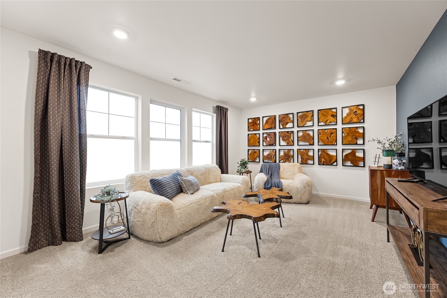 561 Wall Street Buckley WA 98321