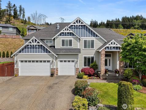 8205 172nd Avenue E Sumner WA 98390