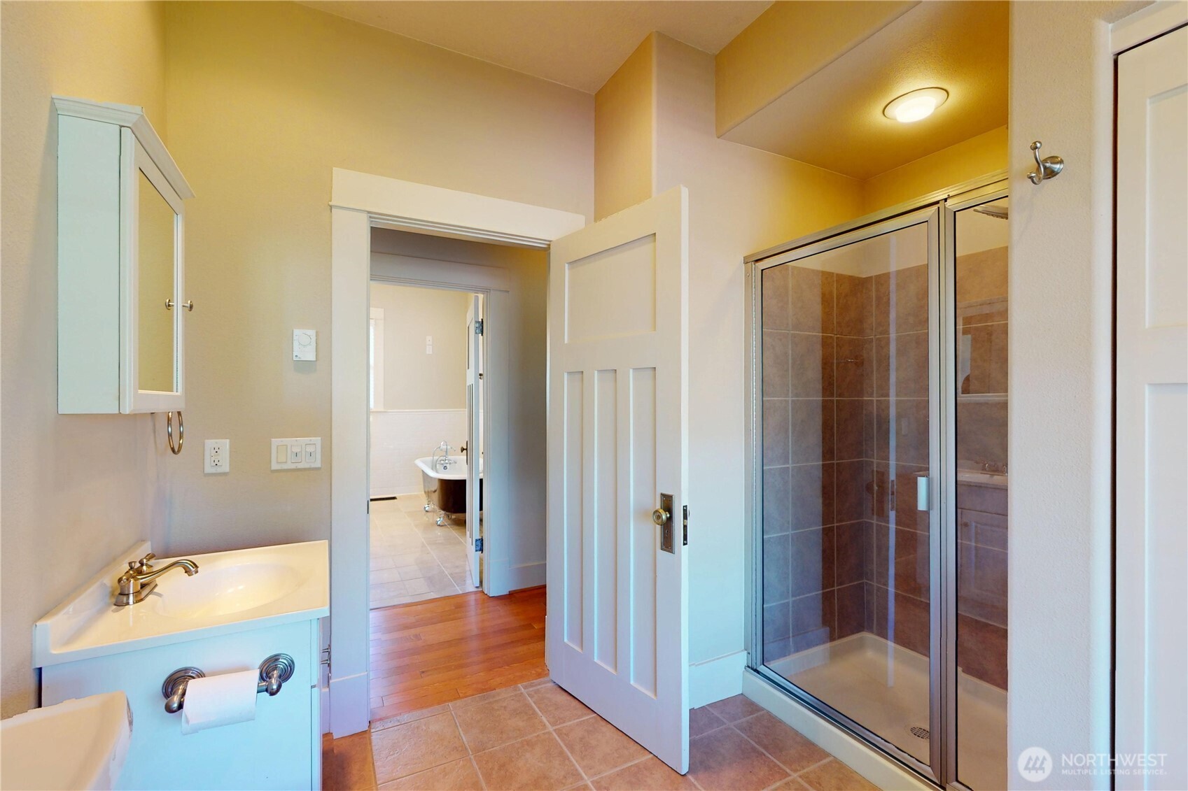 550 Ballentine Street Raymond WA 98577