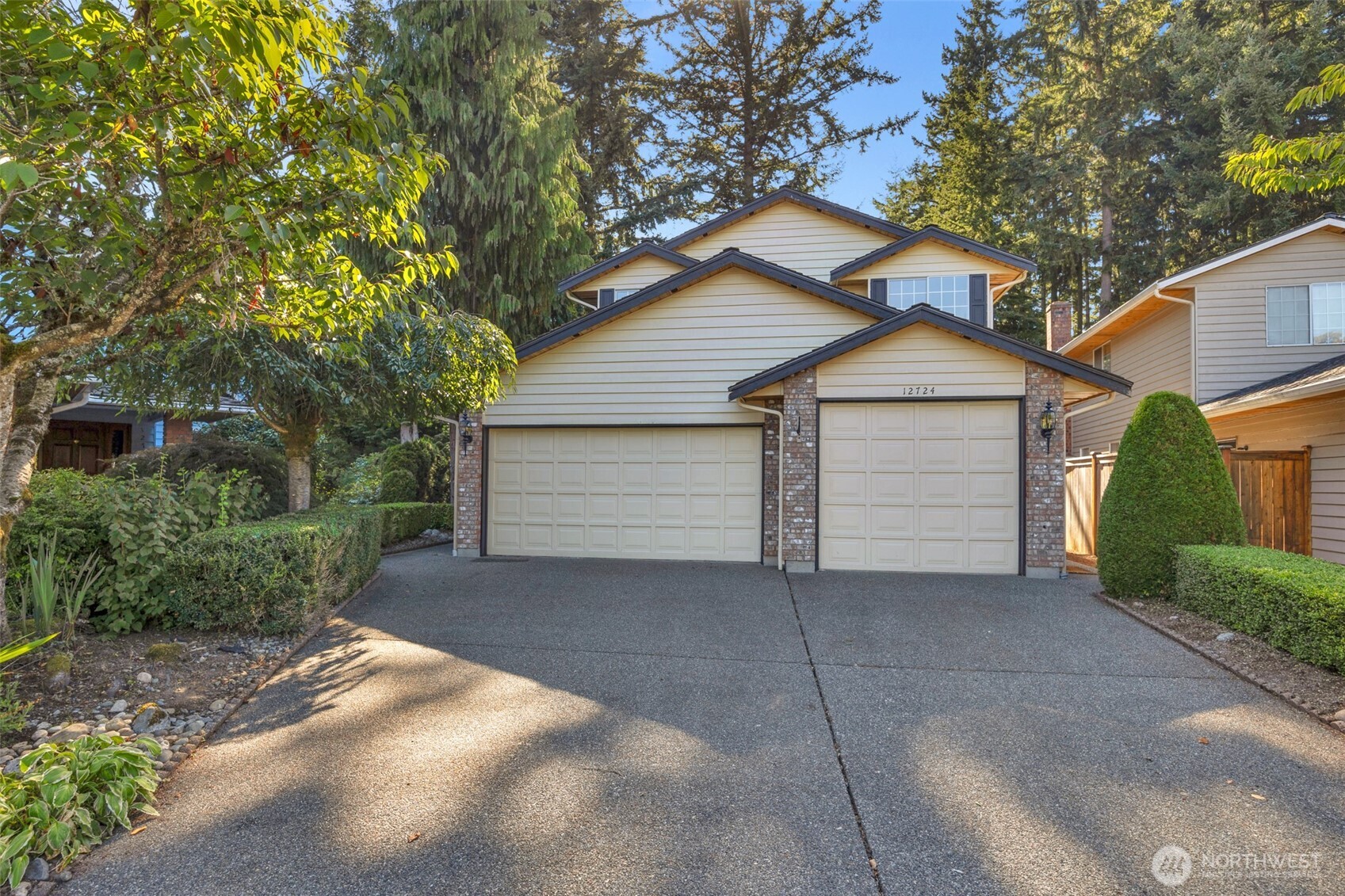 12724 37th Avenue SE Everett WA 98208