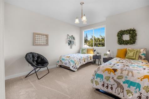 12724 37th Avenue SE Everett WA 98208