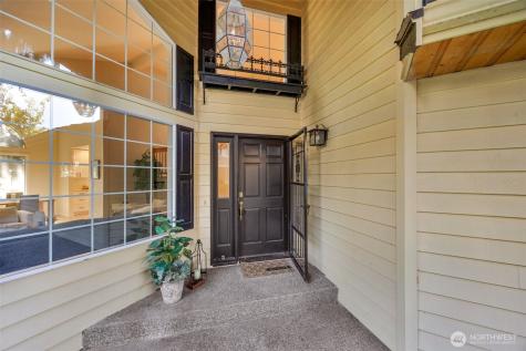 12724 37th Avenue SE Everett WA 98208